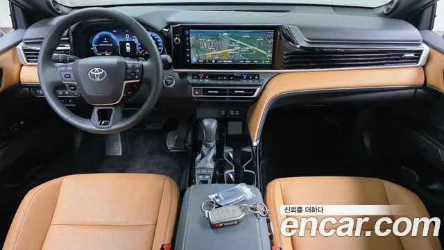 Toyota Camry 2025