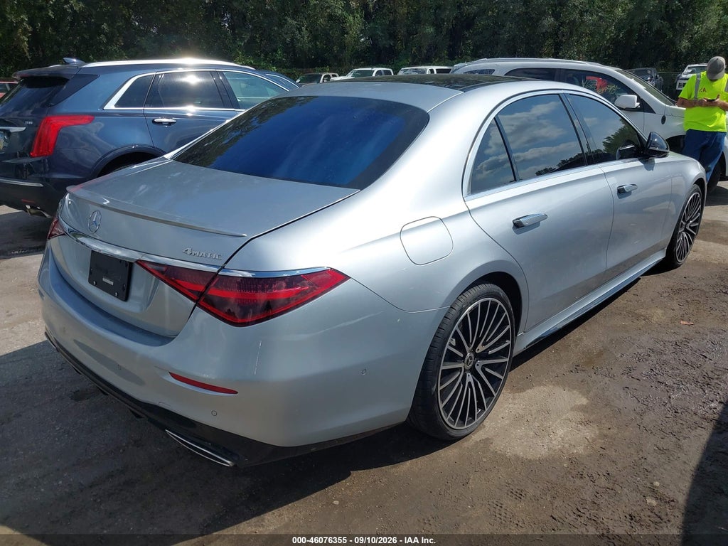 Mercedes-Benz S-Класс 2022