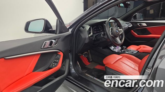 BMW 1 серии 2021