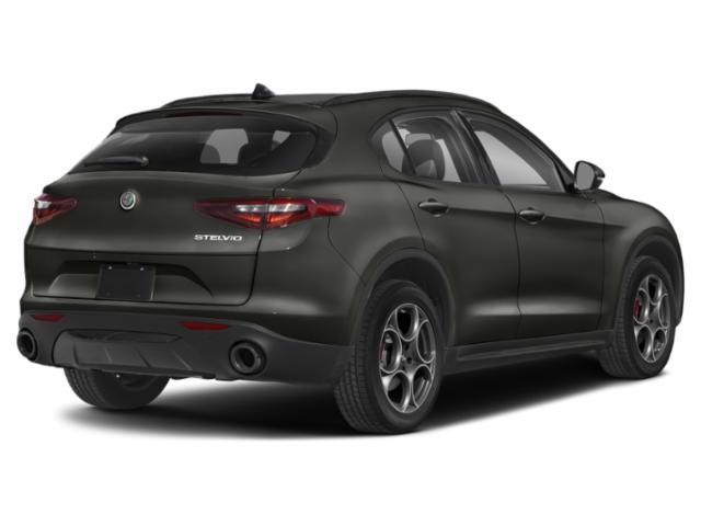 Alfa Romeo Stelvio 2023