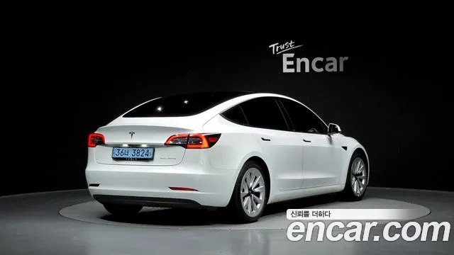 Tesla Model 3 2021