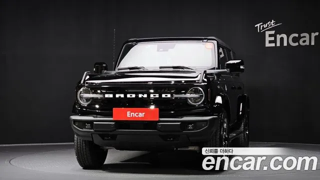 Ford Bronco 2024