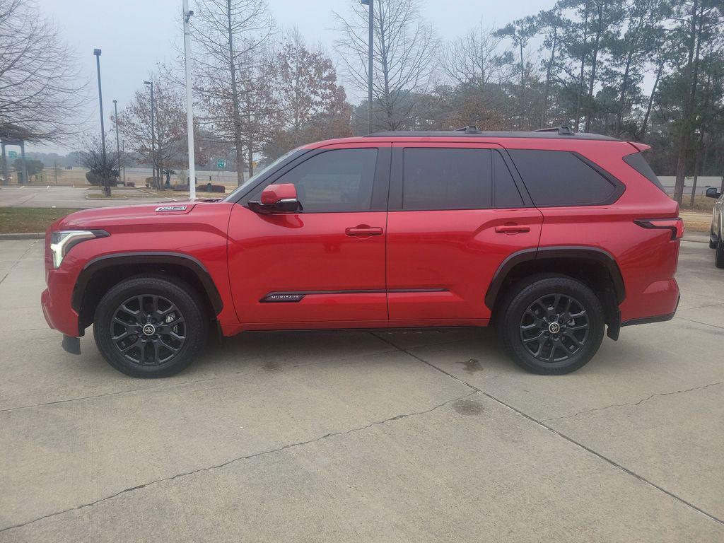 Toyota Sequoia 2024
