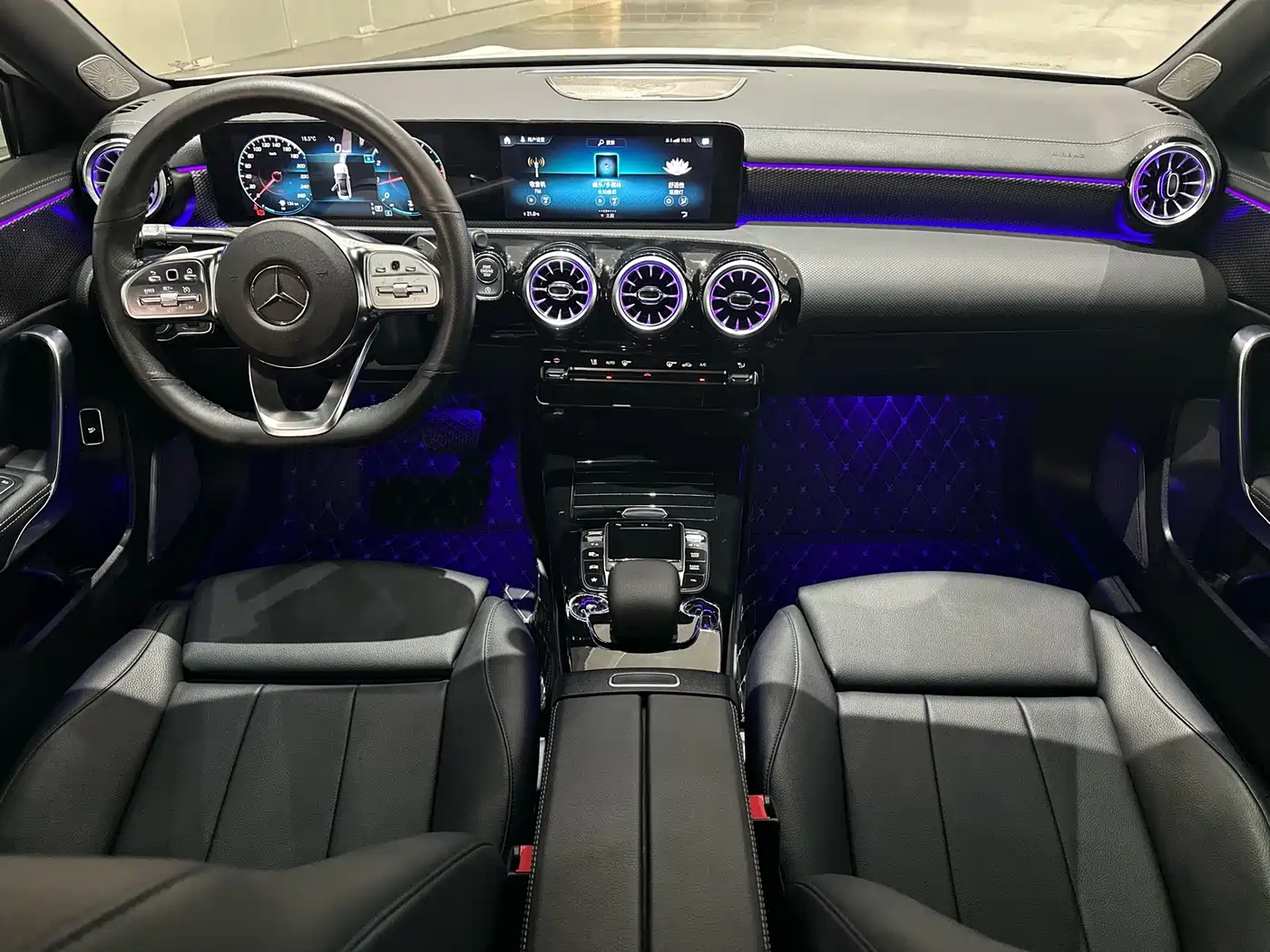 Mercedes-Benz A-Класс 2022