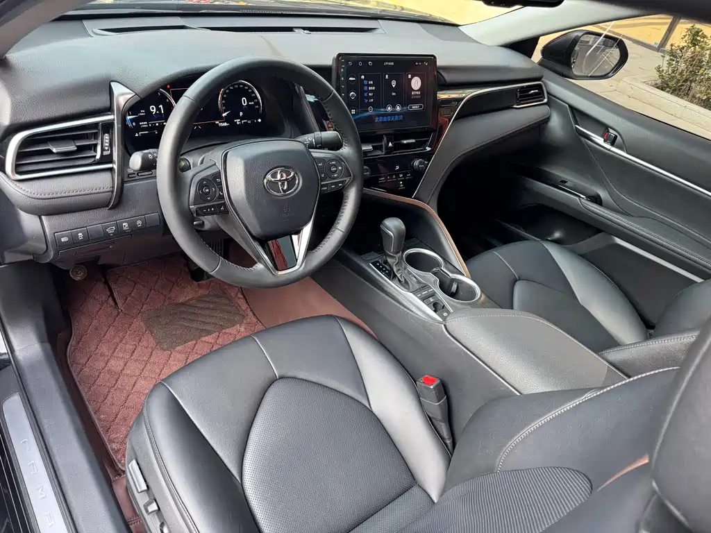 Toyota Camry 2023