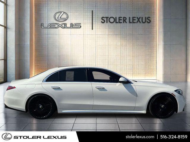 Mercedes-Benz S-Класс 2022