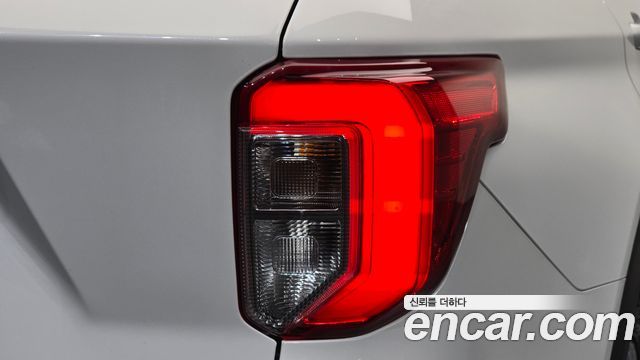 Ford Explorer 2022