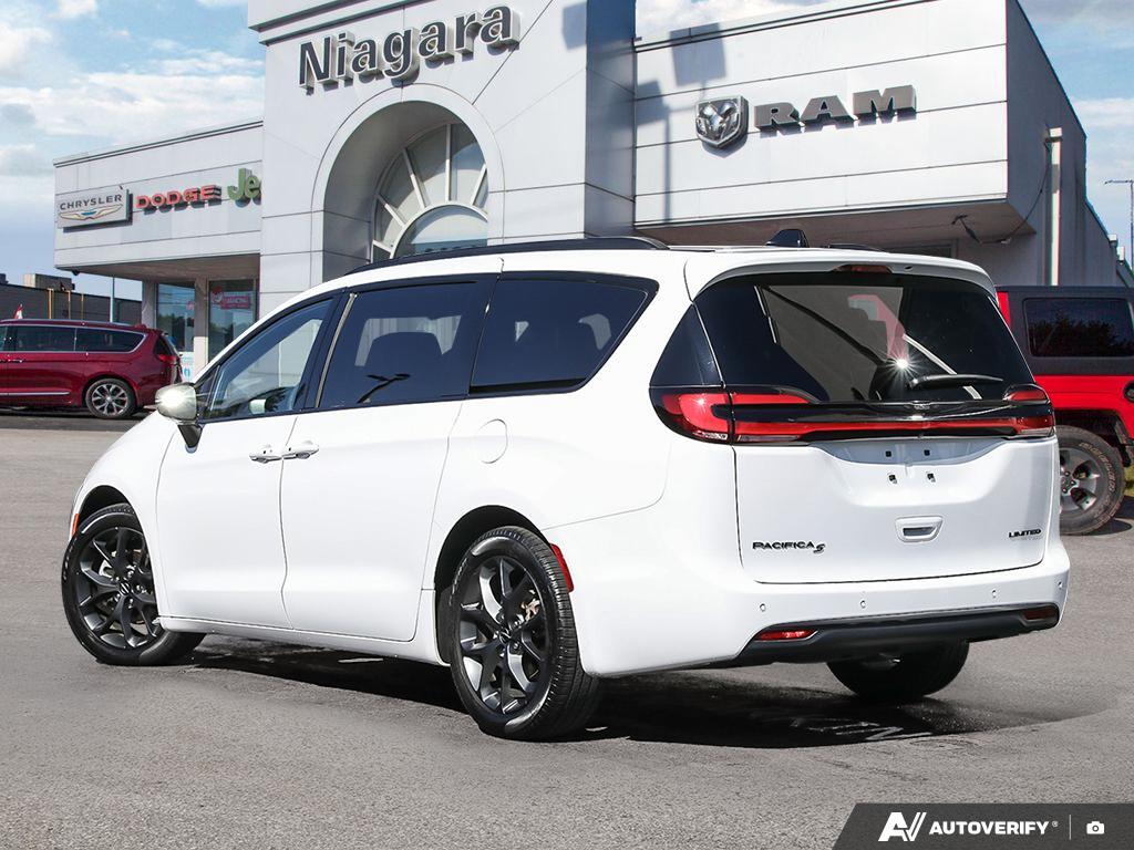 Chrysler Pacifica 2024