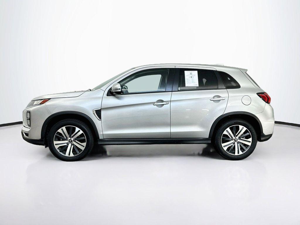 Mitsubishi Outlander Sport 2024