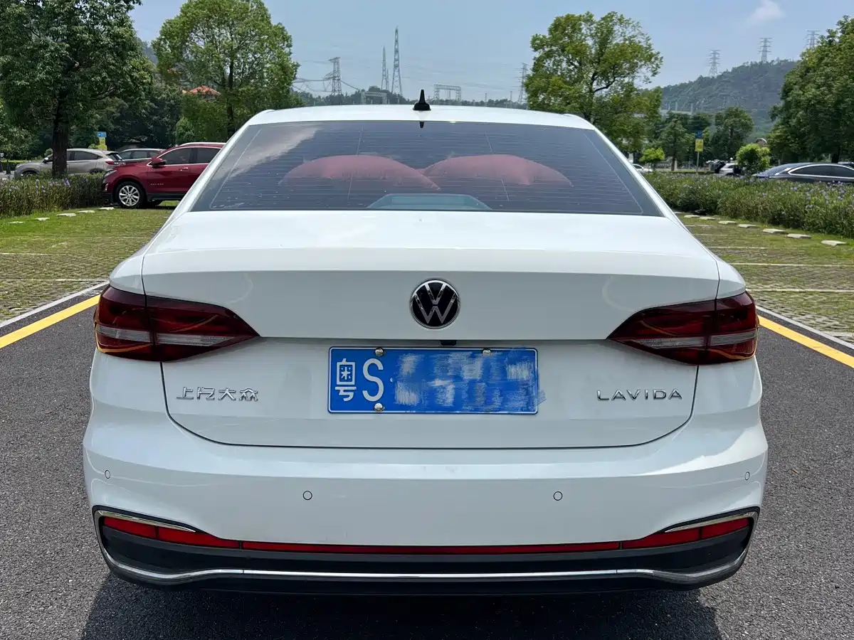 Volkswagen Lavida 2024