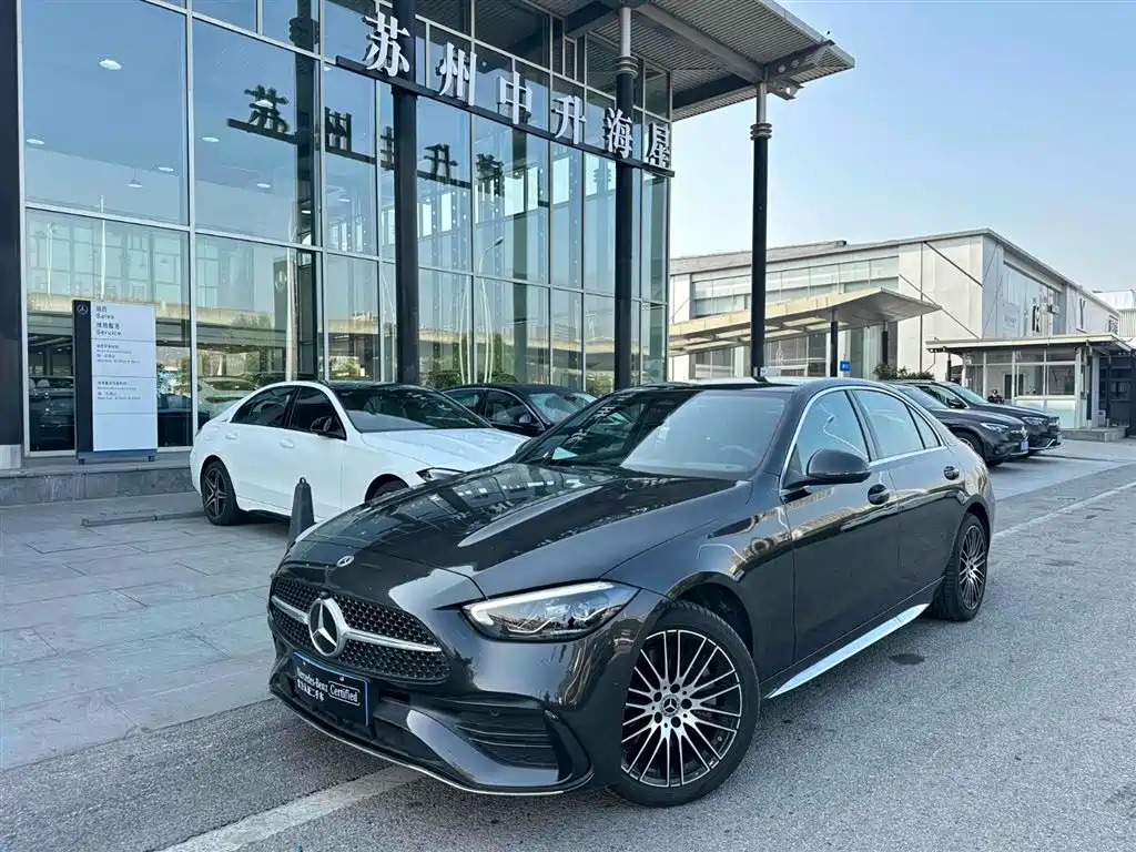 Mercedes-Benz C-Класс 2024