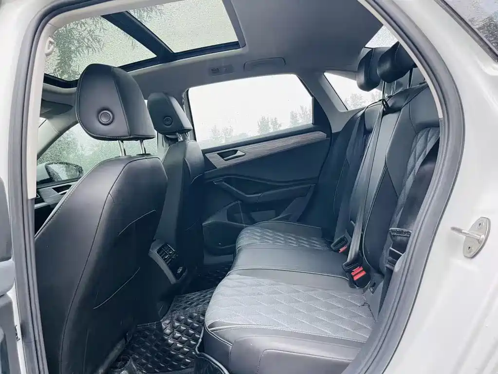 Volkswagen Jetta 2023