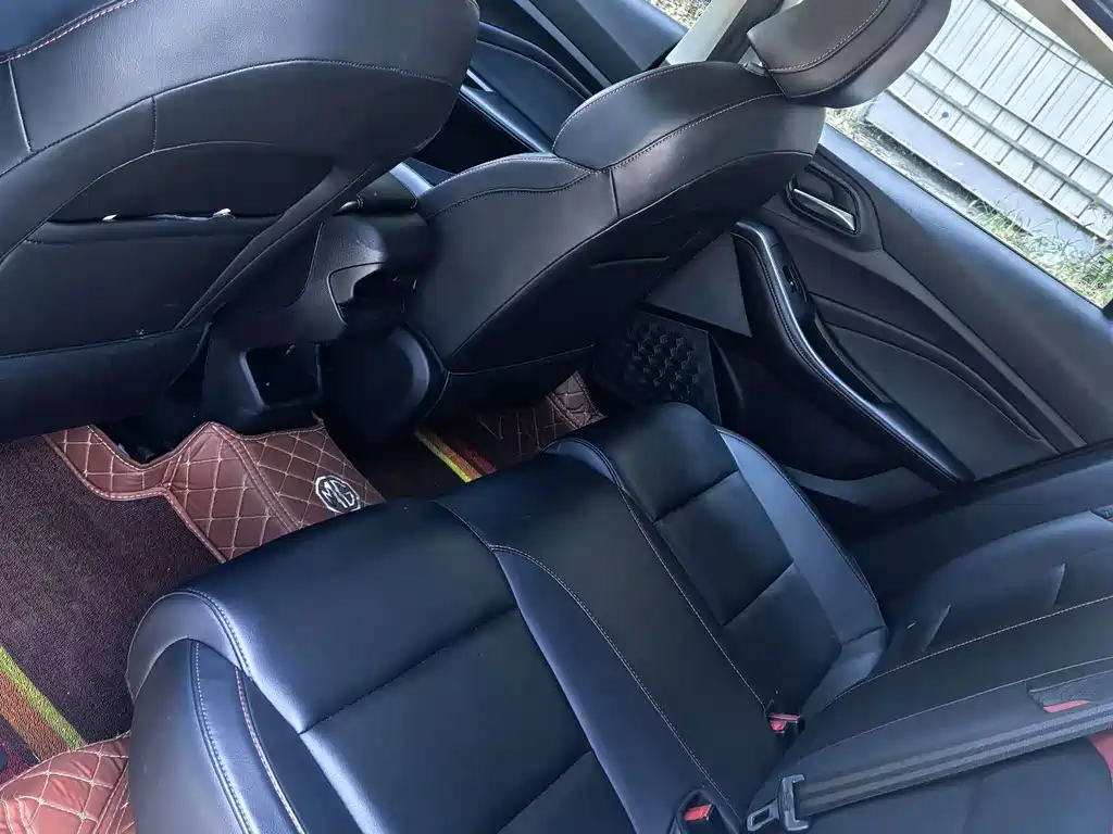 Changan UNI-V 2022