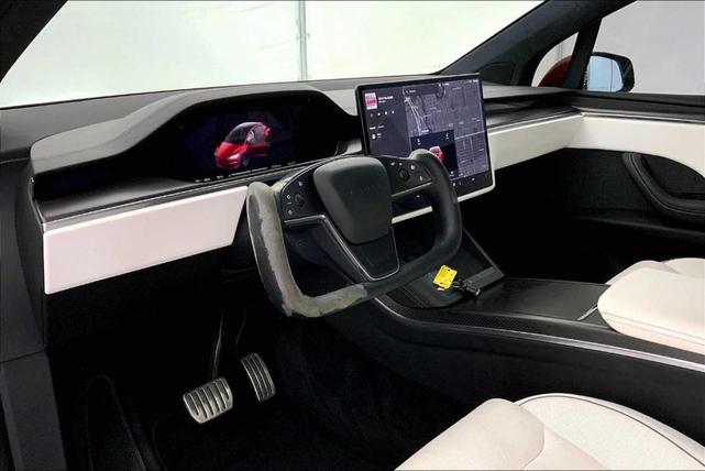 Tesla Model X 2022