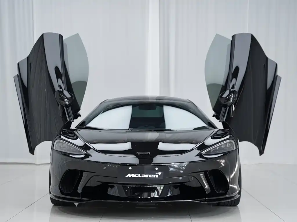 McLaren GT 2023