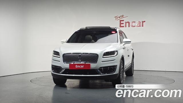 Lincoln Nautilus 2020