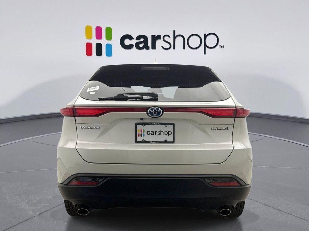 Toyota Venza 2021