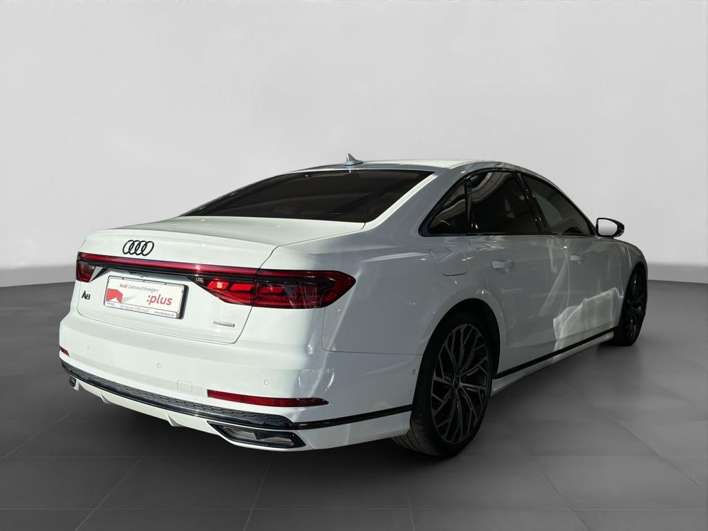 Audi A8 2021
