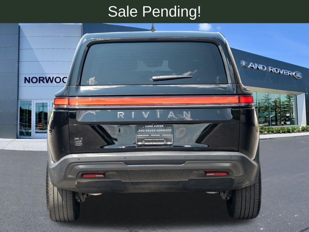 Rivian R1S 2025