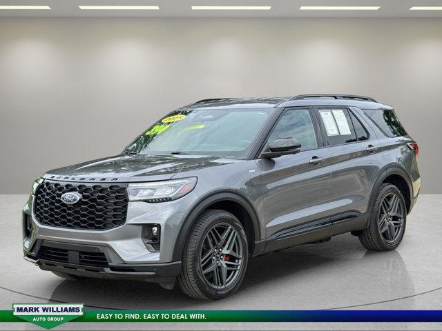 Ford Explorer 2025