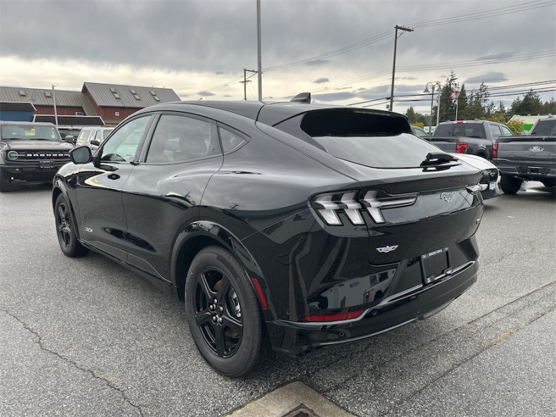 Ford Mustang Mach-E 2023