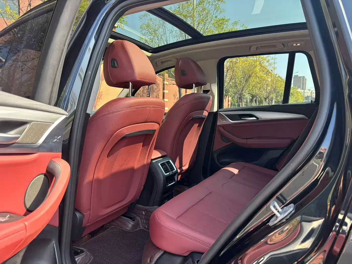 BMW iX3 2024