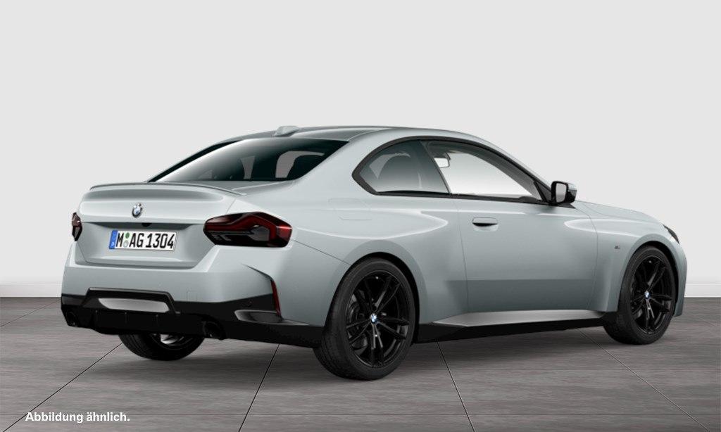 BMW 218 2023