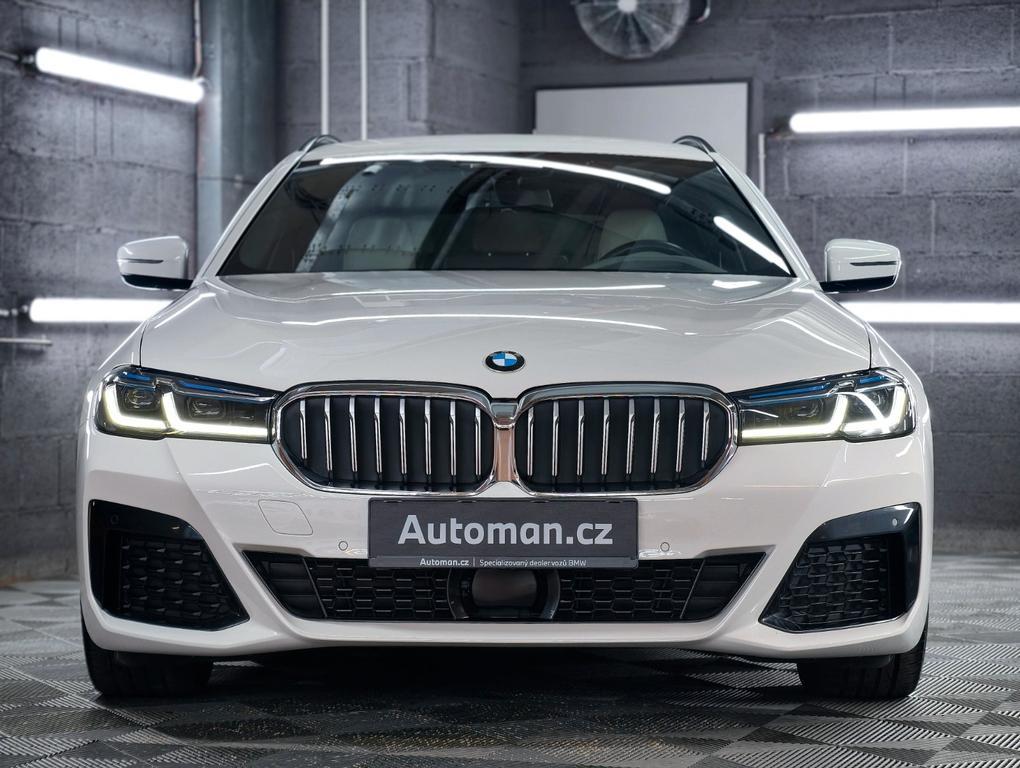 BMW 540 2022