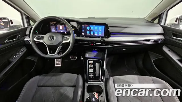 Volkswagen Golf 2023