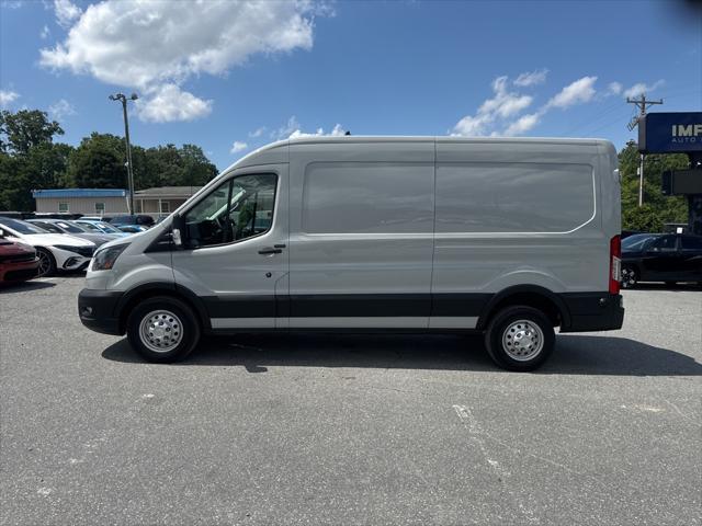 Ford Transit 2024