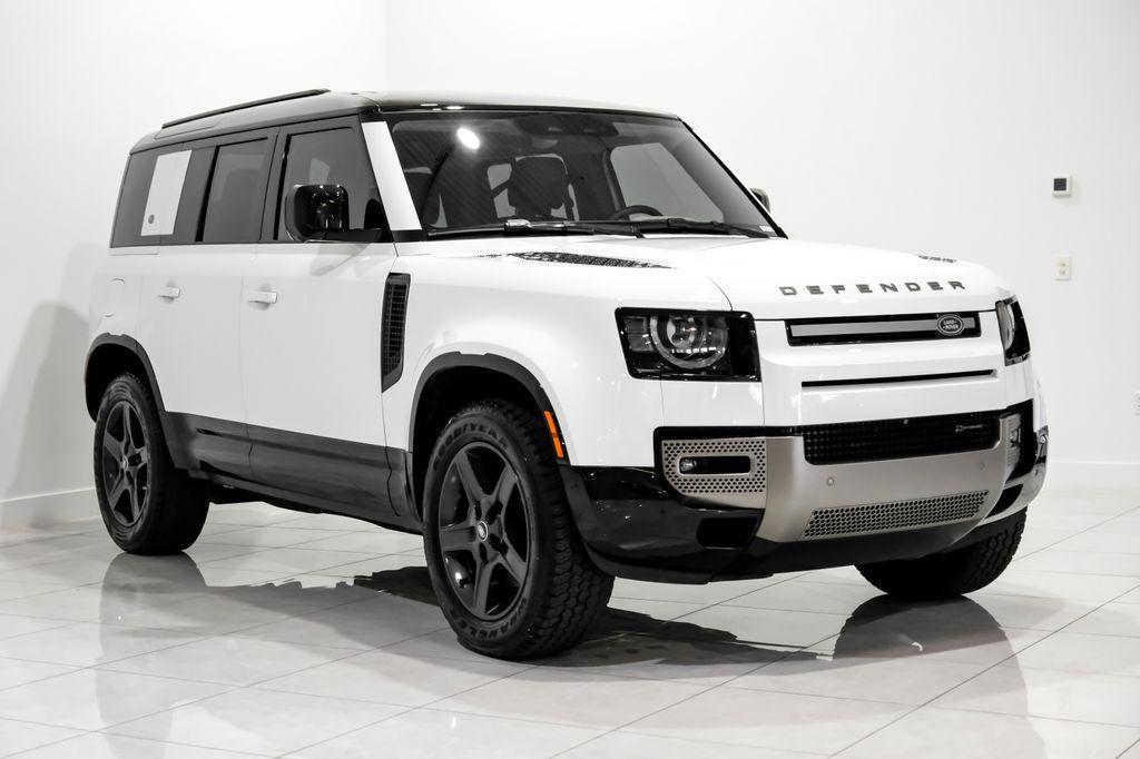 Land Rover Defender 2023