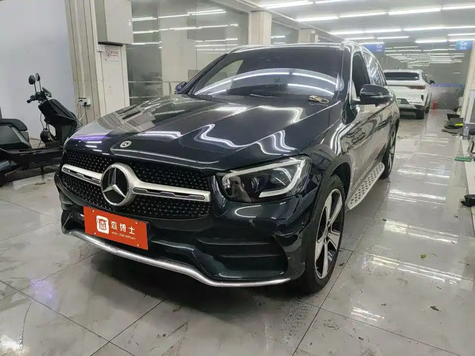Mercedes-Benz GLC 2021