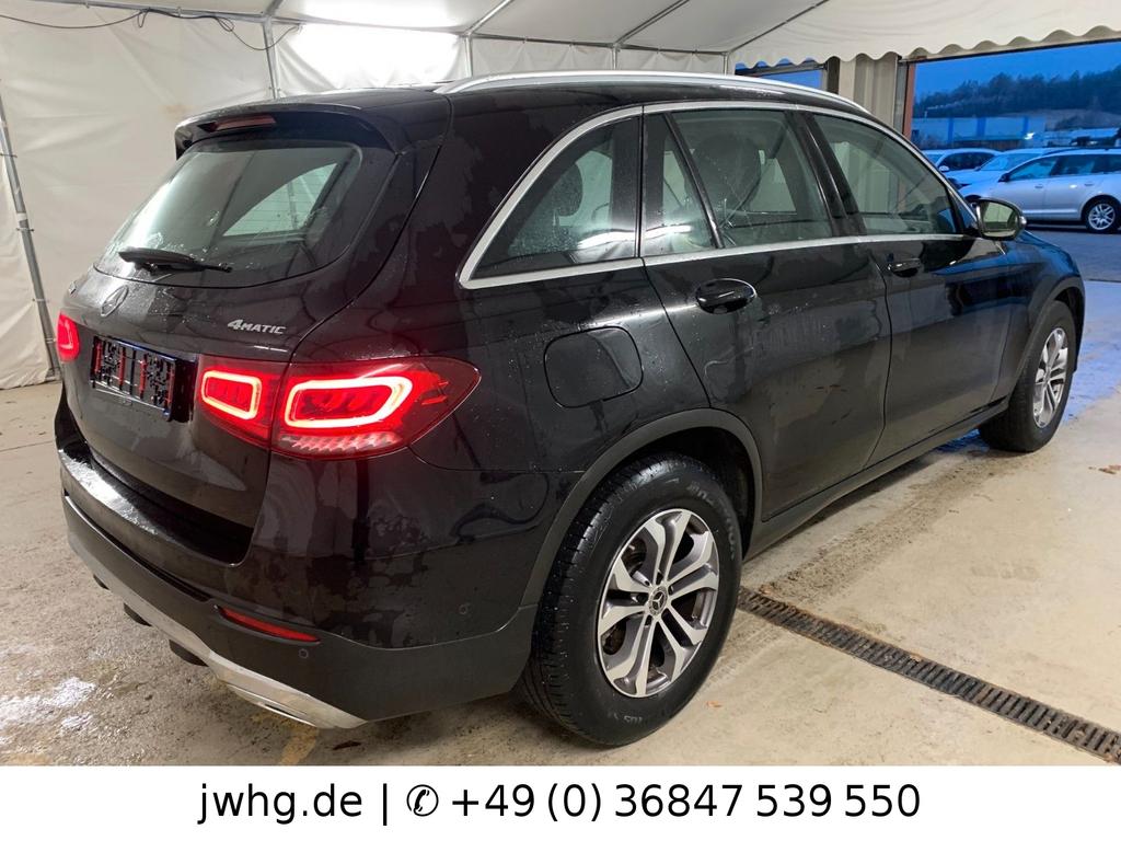 Mercedes-Benz GLC 220 2022