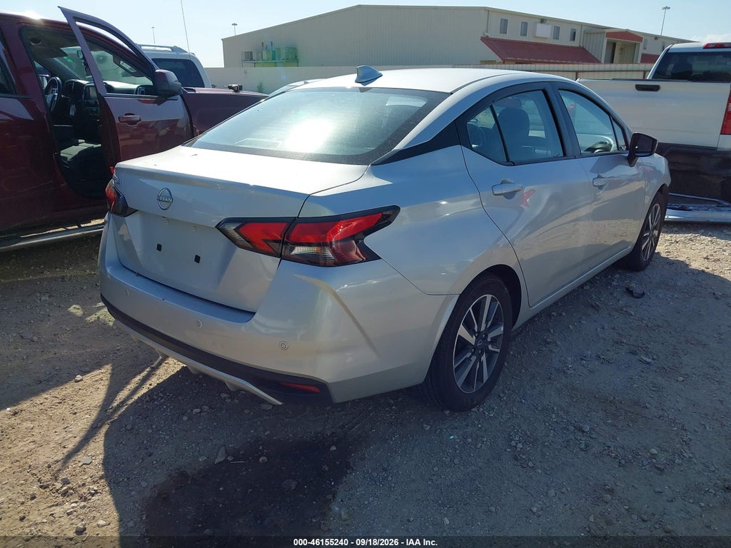 Nissan Versa 2025