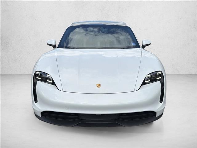 Porsche Taycan 2021