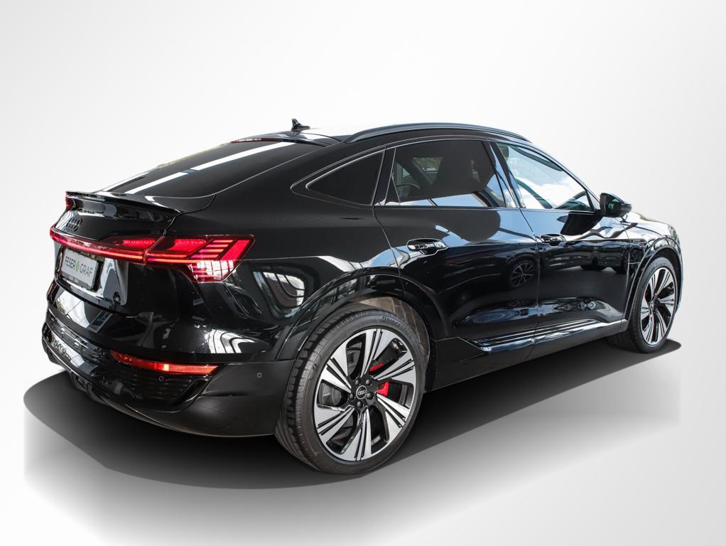 Audi Q8 2023