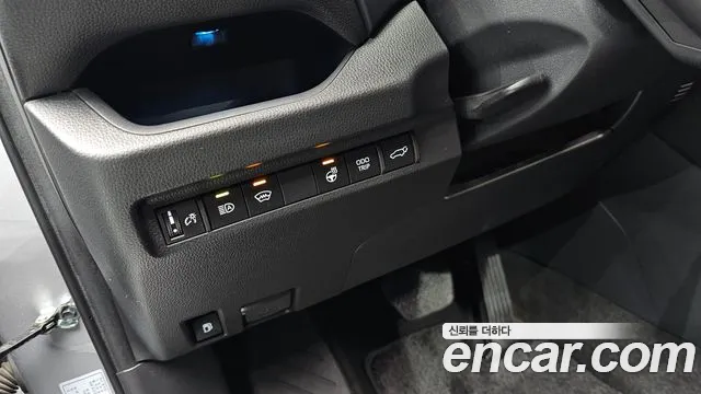Toyota RAV4 2023