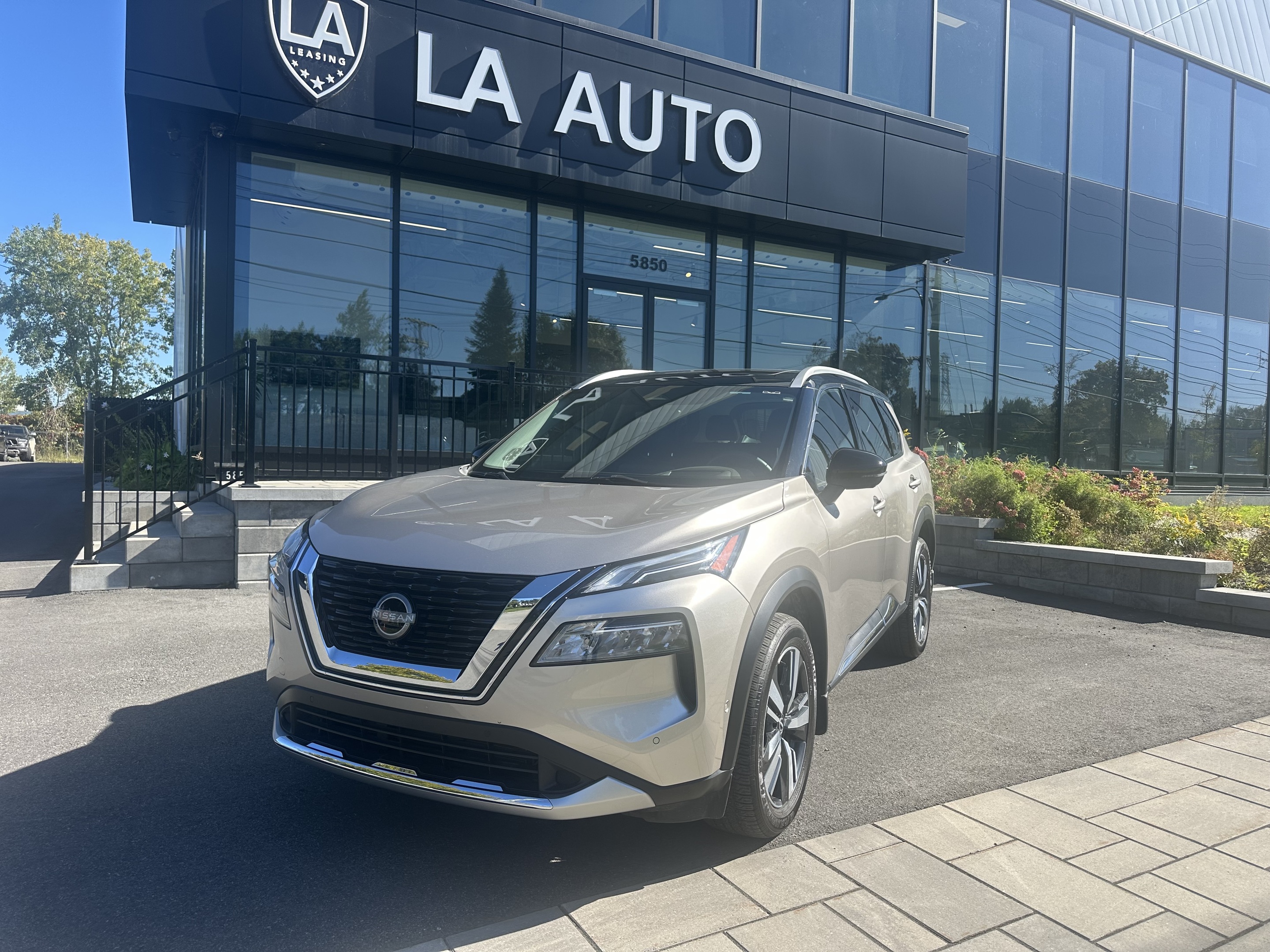 Nissan Rogue 2023
