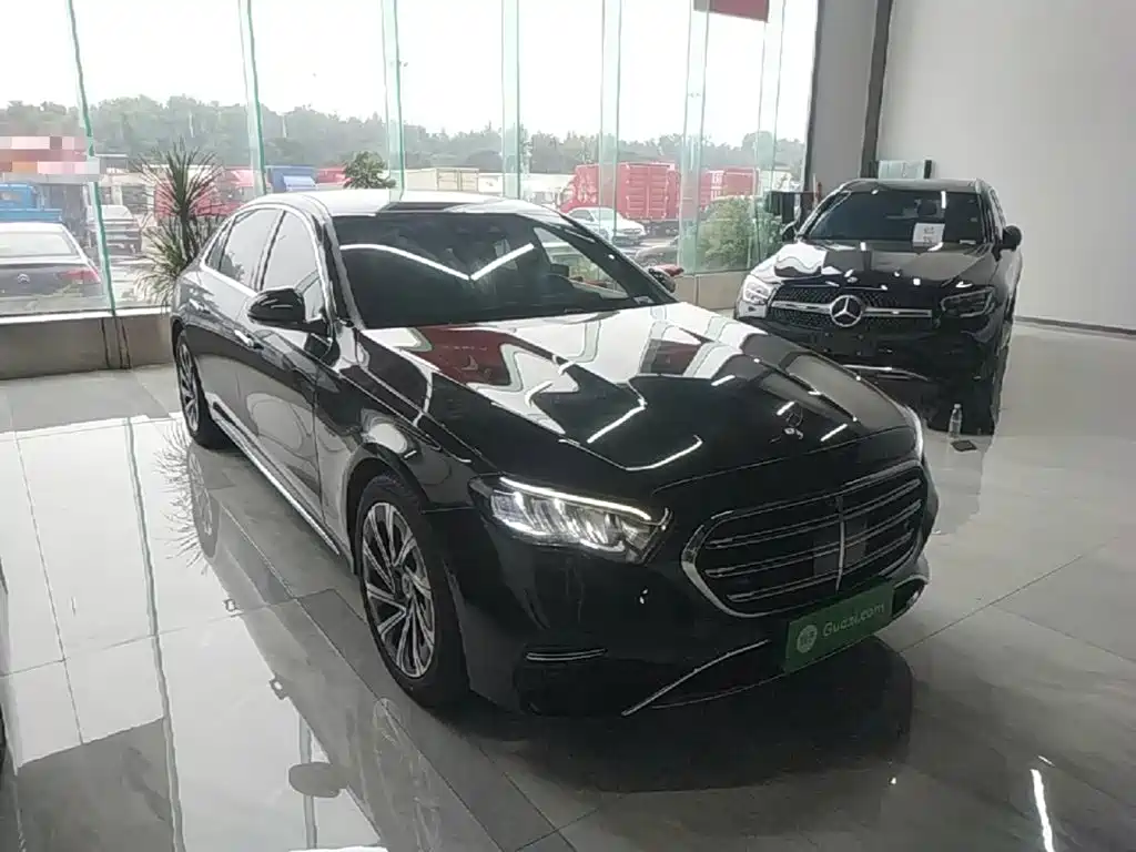 Mercedes-Benz E-Класс 2025