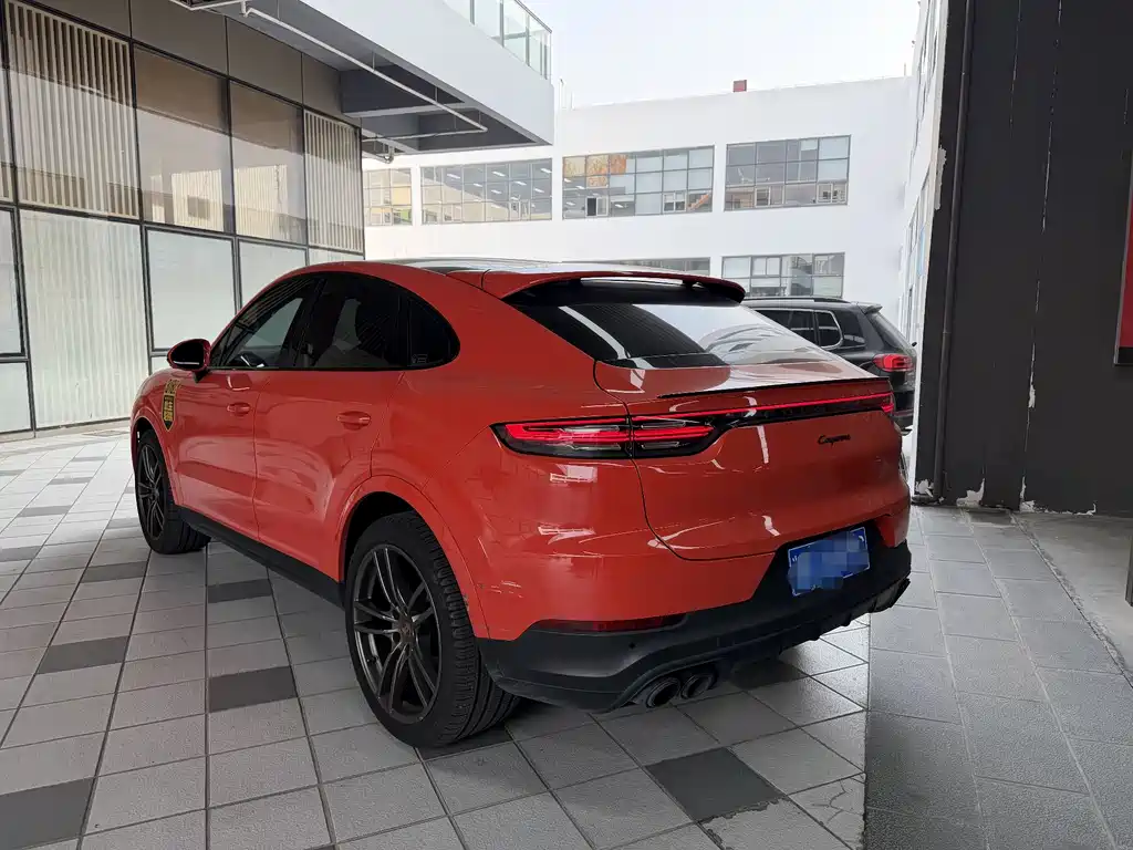 Porsche Cayenne 2020