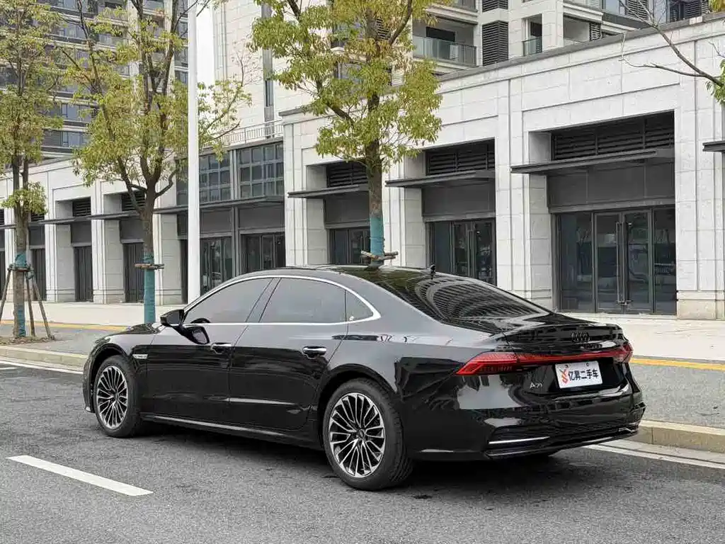 Audi A7 2024