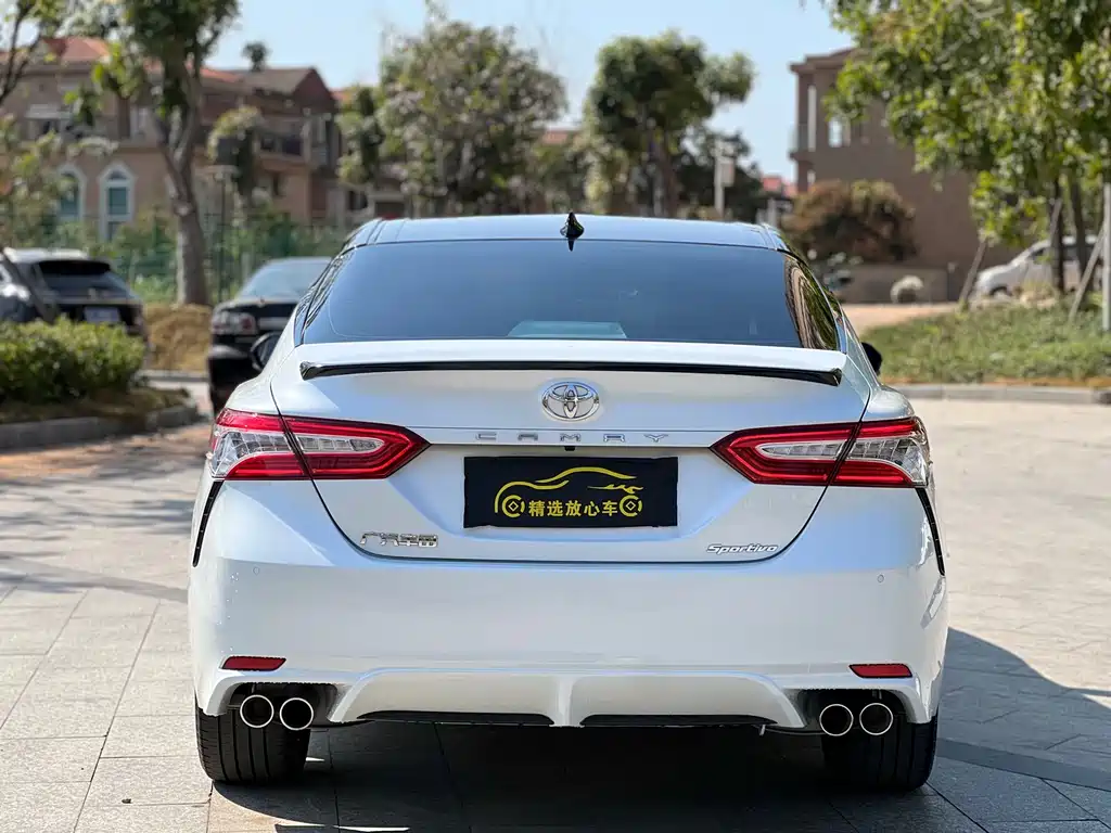 Toyota Camry 2022