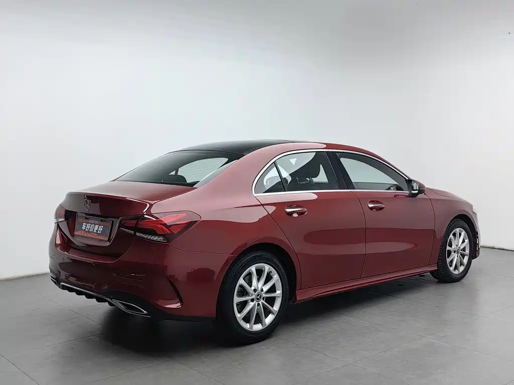 Mercedes-Benz A-Класс 2021