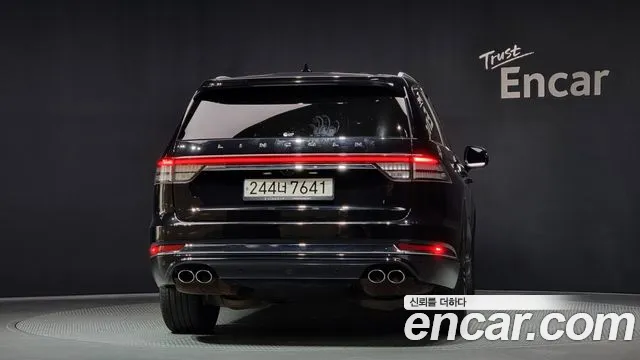 Lincoln Aviator 2021