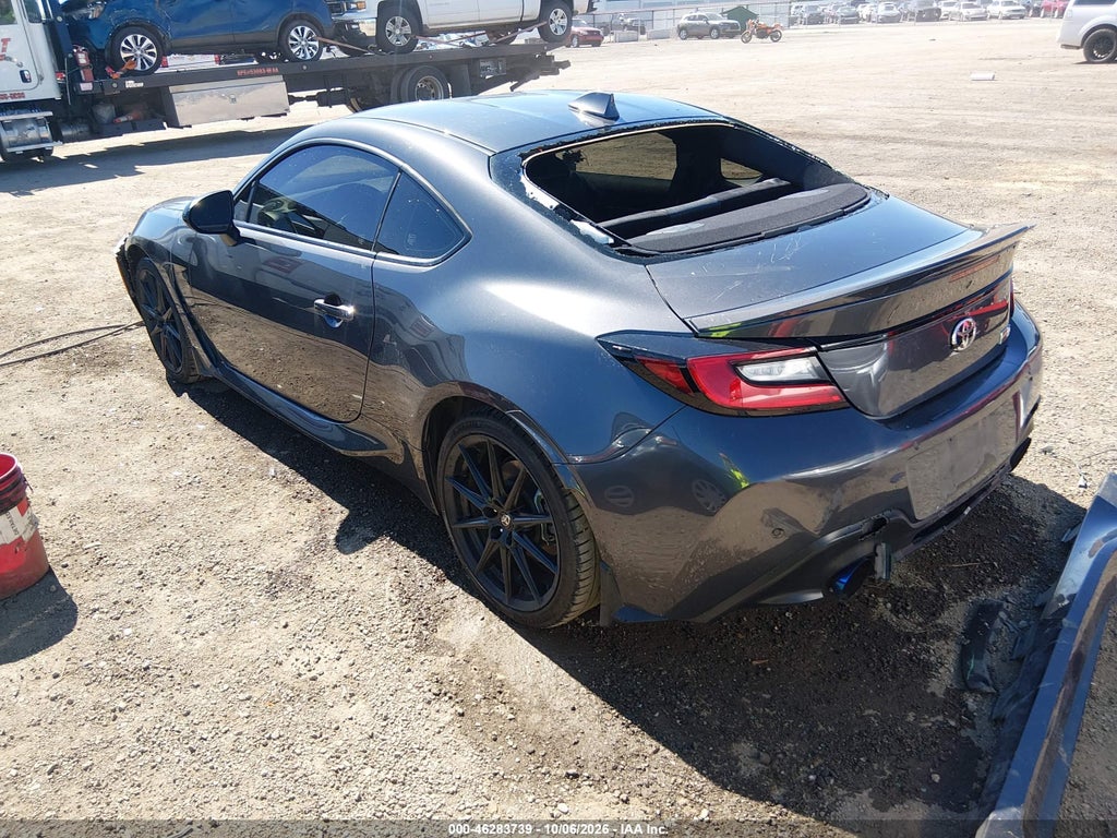 Toyota GR86 2025