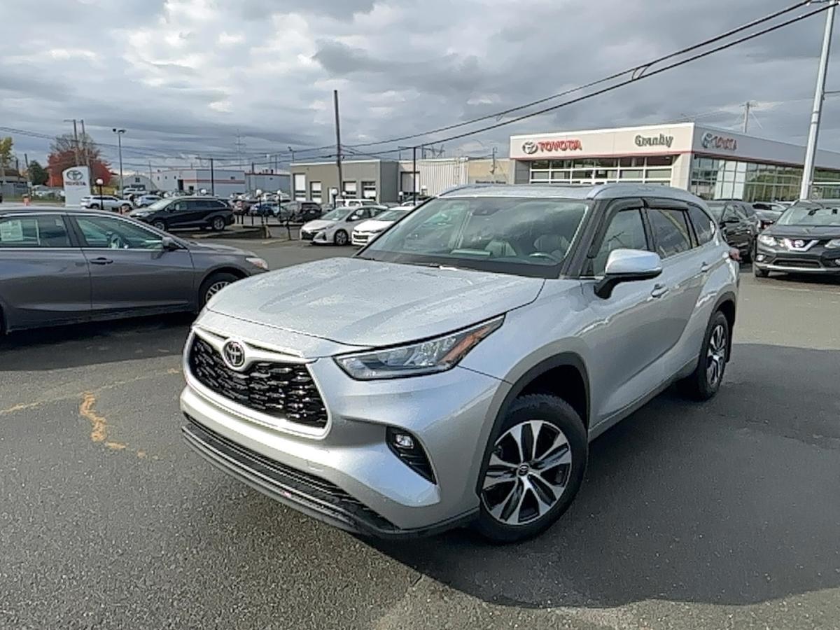 Toyota Highlander 2021