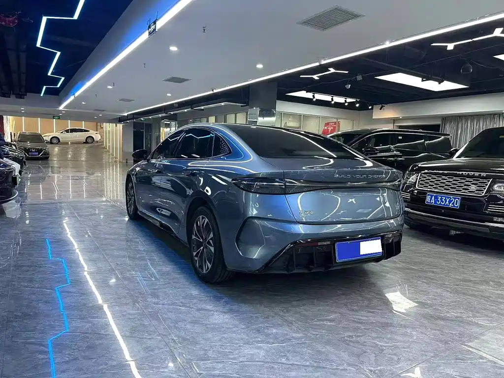 BYD Seal 2023