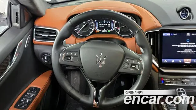 Maserati Ghibli 2022