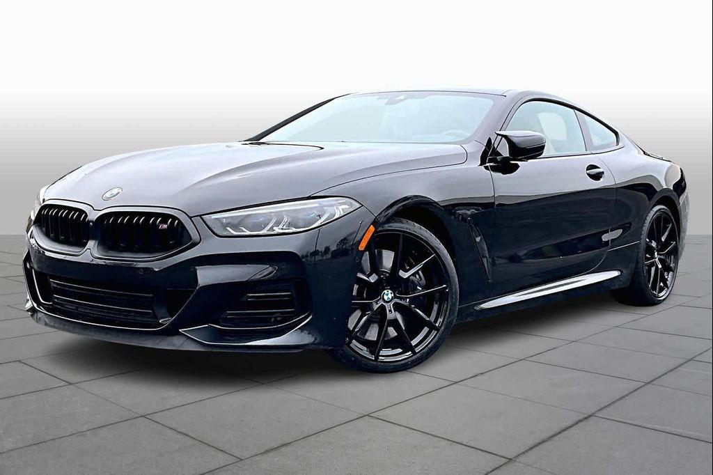 BMW M850 2023