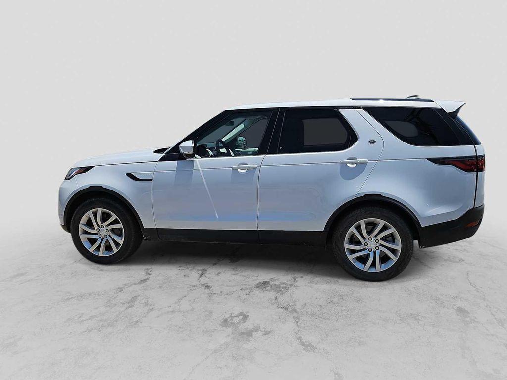 Land Rover Discovery 2023